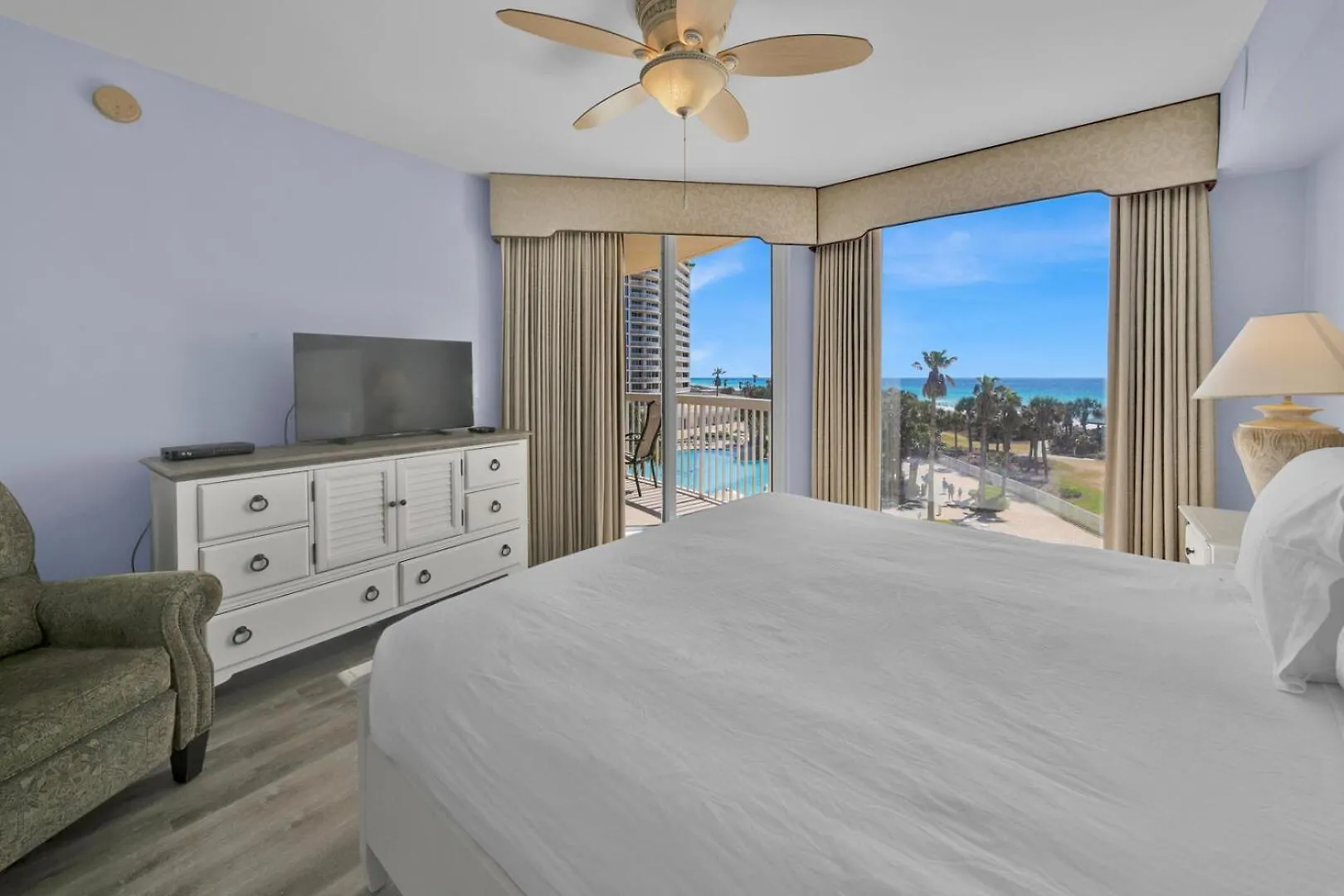 St Maarten 402 A Luxury Beachfront 3 Bedroom Condo Elevator Opens Into Unit Destin Holiday home