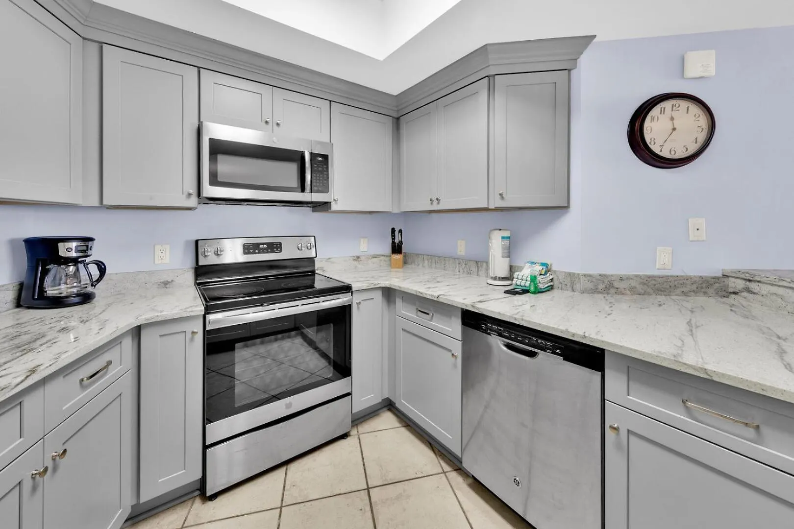 Holiday home St Maarten 402 A Luxury Beachfront 3 Bedroom Condo Elevator Opens Into Unit Destin